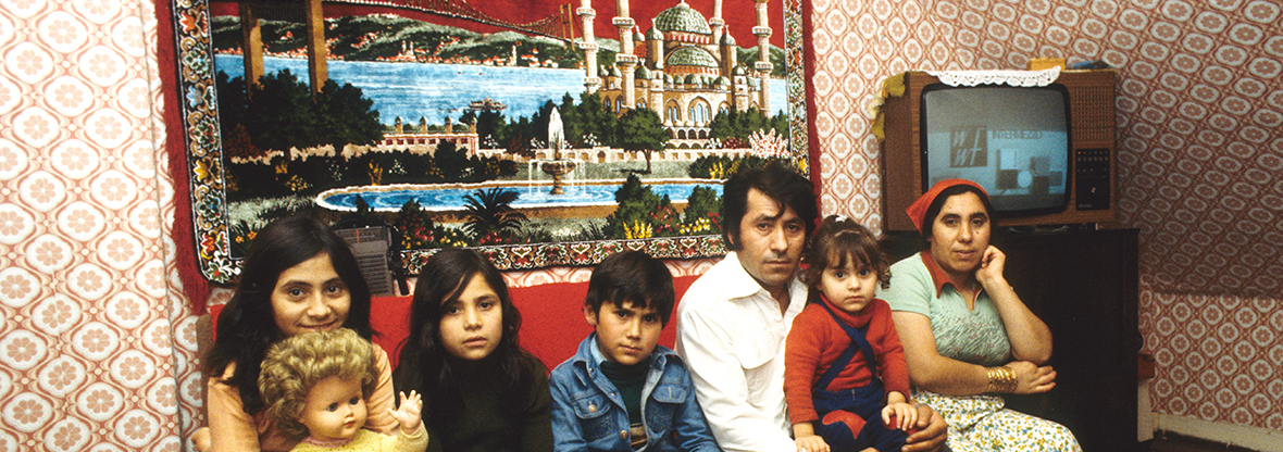 "Türkische Familie in Essen-West", um 1980 (Henning Christoph/Fotoarchiv Ruhr Museum)